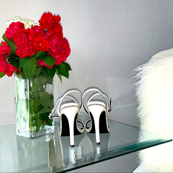 🛍SALE 🛍Fashion Nova White Studded Sandal Heel - Picture 5 of 13